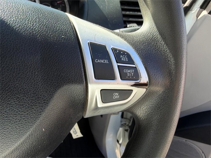 2014 MITSUBISHI TRITON GLX (4x4)