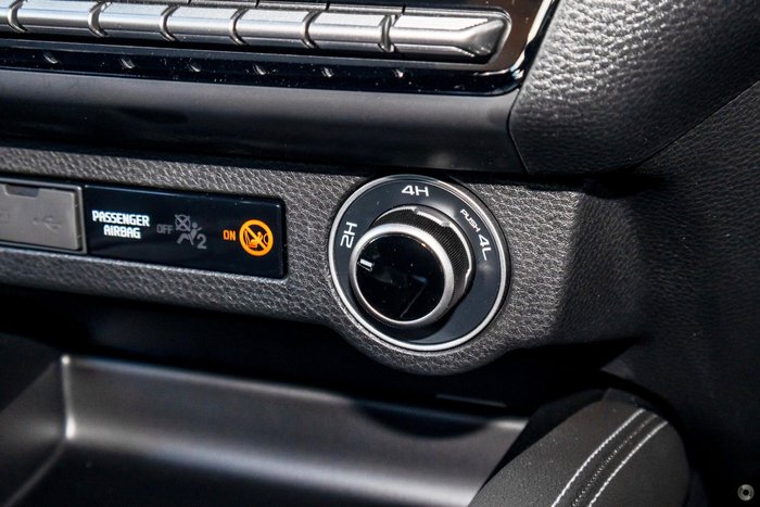 2025 Mazda BT-50 GT