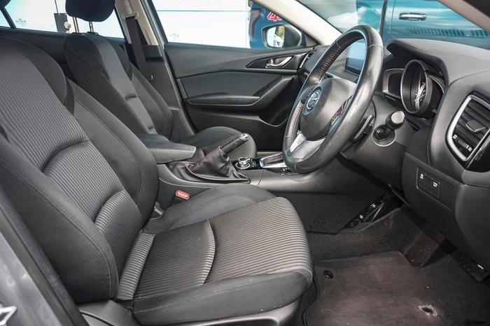 2014 Mazda 3 Maxx