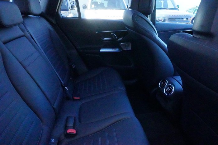 2023 Mercedes-Benz GLC-Class GLC300