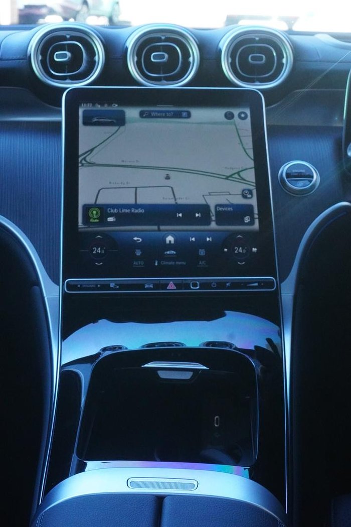 2023 Mercedes-Benz GLC-Class GLC300