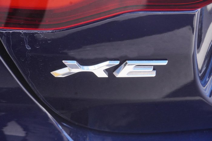 2020 Jaguar XE P300 R-Dynamic SE
