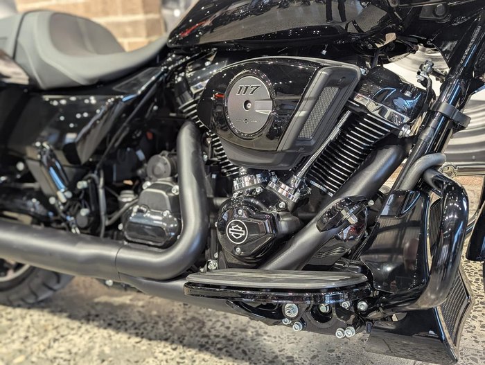 2026 Harley-Davidson Road Glide 117 (FLTRX) Touring Black