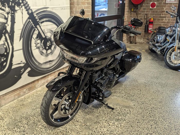 2026 Harley-Davidson Road Glide 117 (FLTRX) Touring Black