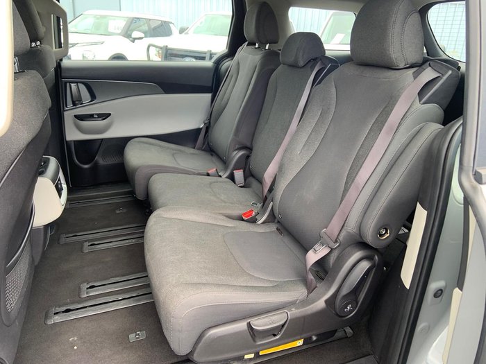 2022 Kia Carnival S