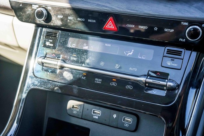 2022 Kia Carnival Platinum