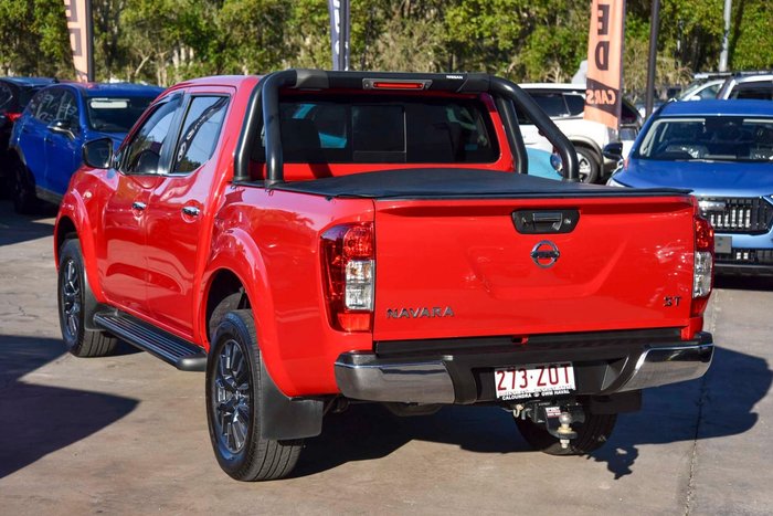 2020 Nissan Navara ST