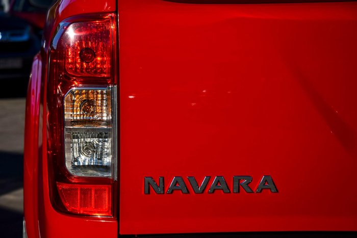 2020 Nissan Navara ST