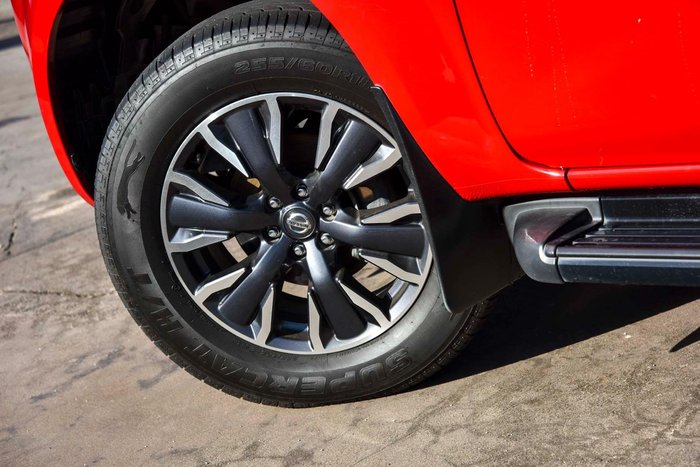 2020 Nissan Navara ST