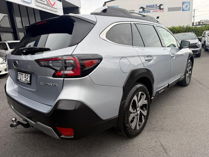 2022 Subaru Outback AWD Touring