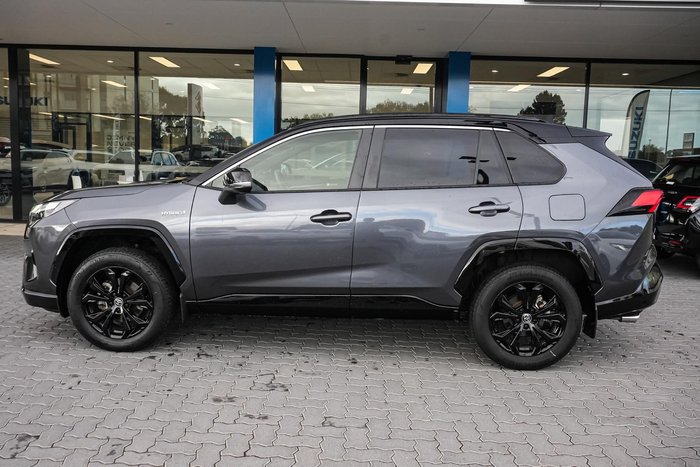 2024 Toyota RAV4 XSE