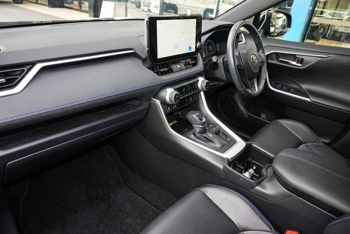 2024 Toyota RAV4 XSE