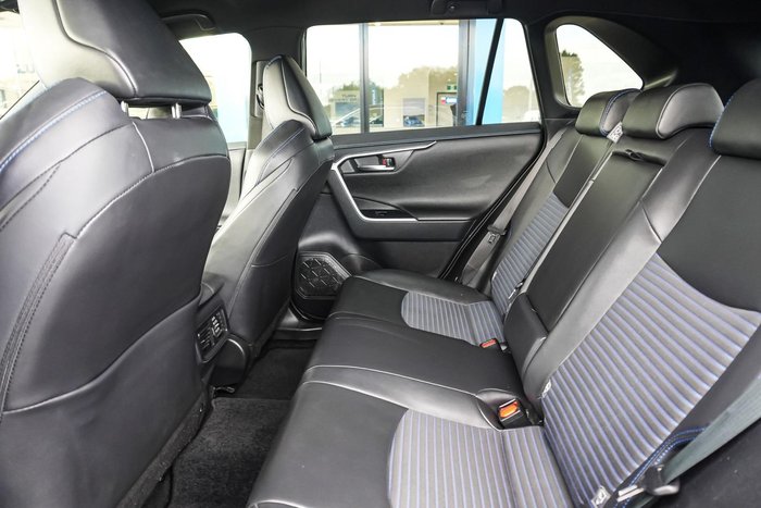 2024 Toyota RAV4 XSE