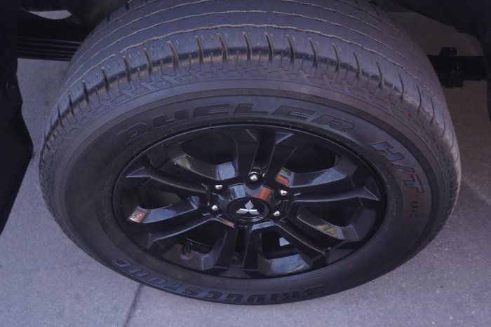 2022 Mitsubishi Triton GLX-R