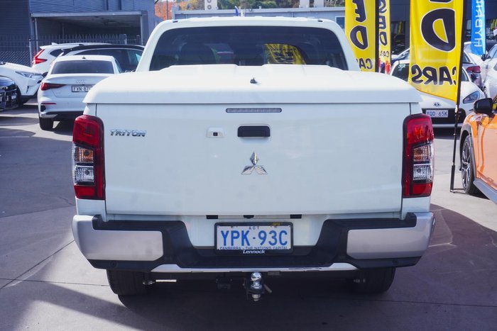 2022 Mitsubishi Triton GLX-R