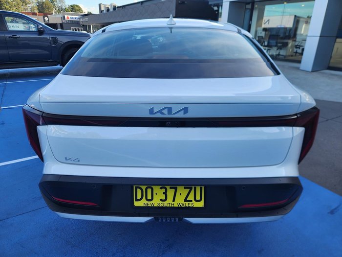 2025 Kia K4 S