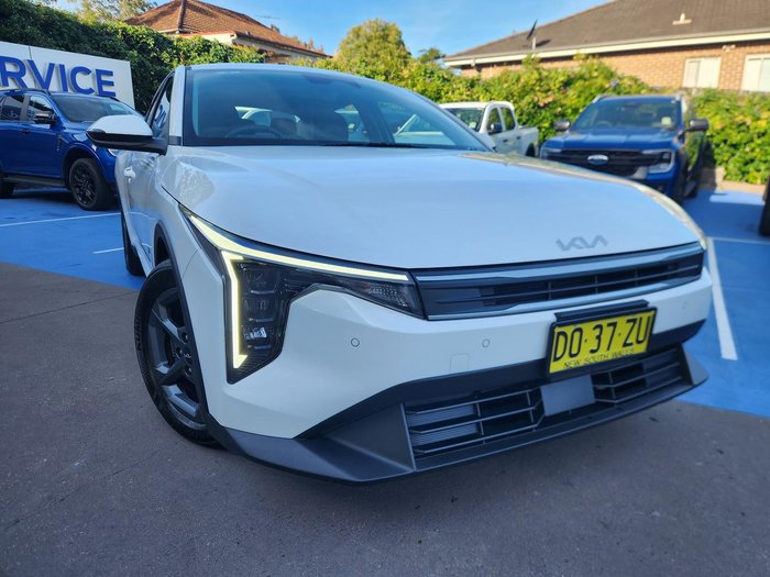 2025 Kia K4 S