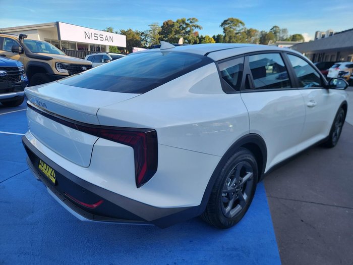 2025 Kia K4 S