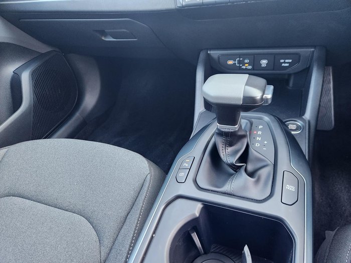 2025 Kia K4 S