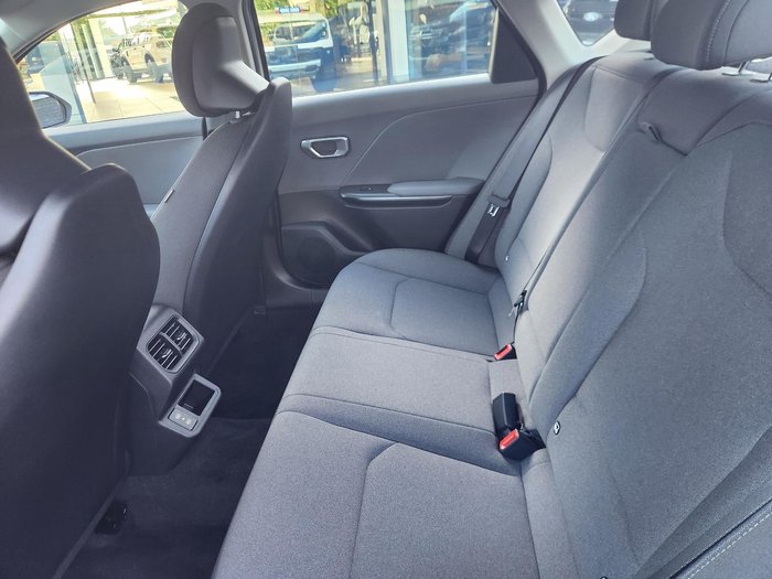 2025 Kia K4 S