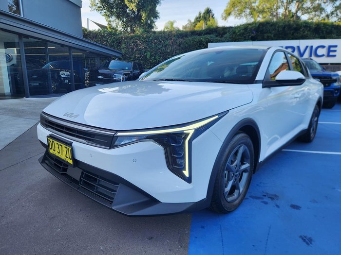 2025 Kia K4 S