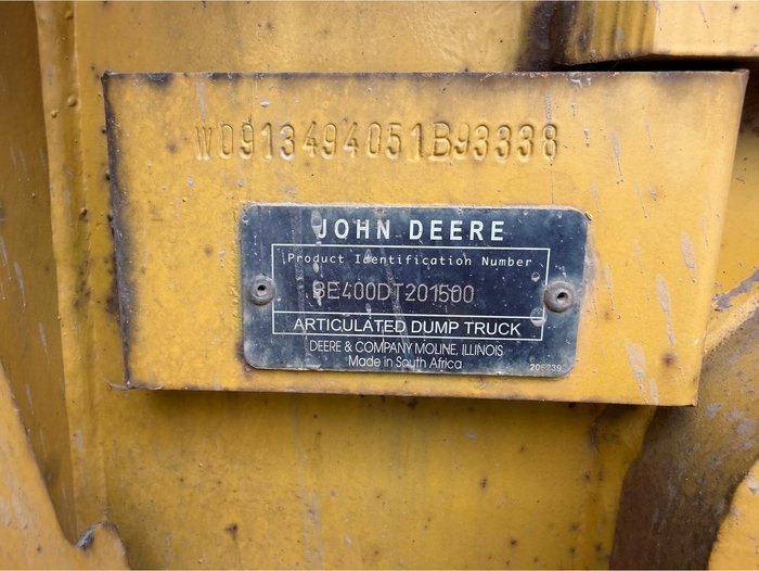 2005 John Deere 400D