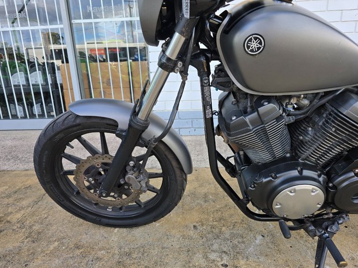 2013 YAMAHA BOLT Black