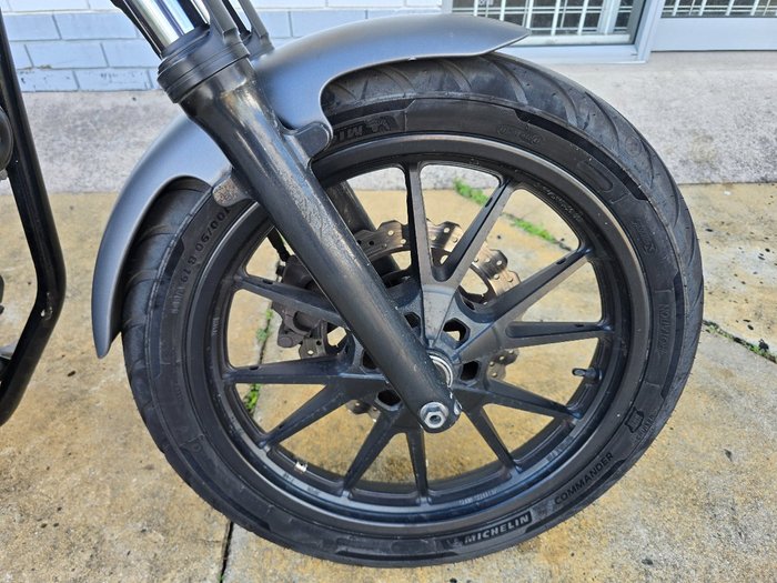 2013 YAMAHA BOLT Black