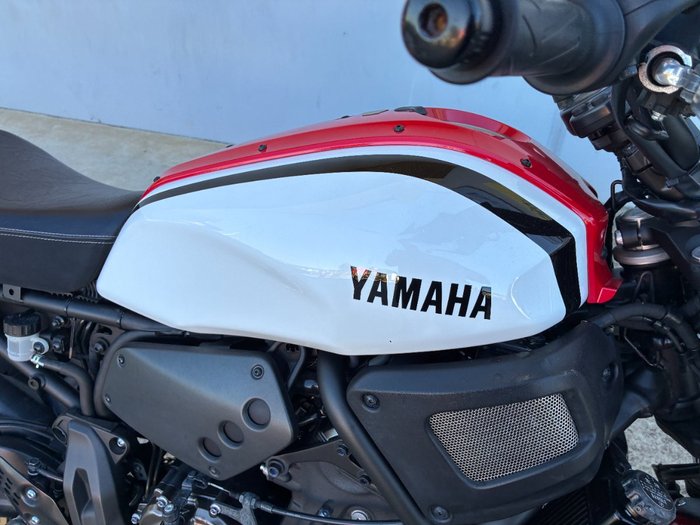2021 Yamaha XSR700 White