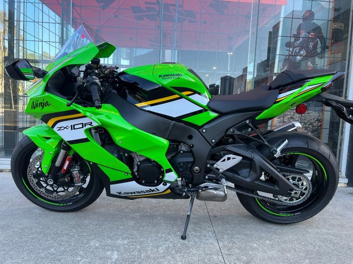 2025 Kawasaki 2025 Kawasaki 1000C ZX1000 ZX1002LSFAN GREEN