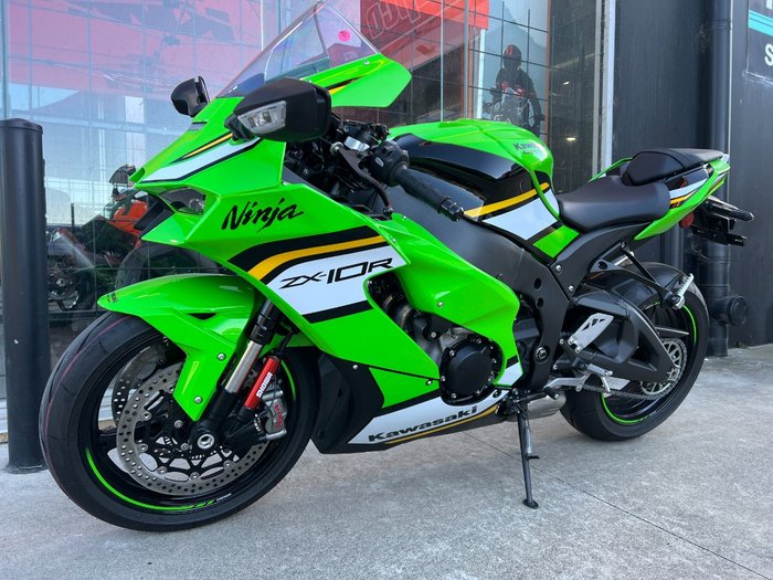 2025 Kawasaki 2025 Kawasaki 1000C ZX1000 ZX1002LSFAN GREEN