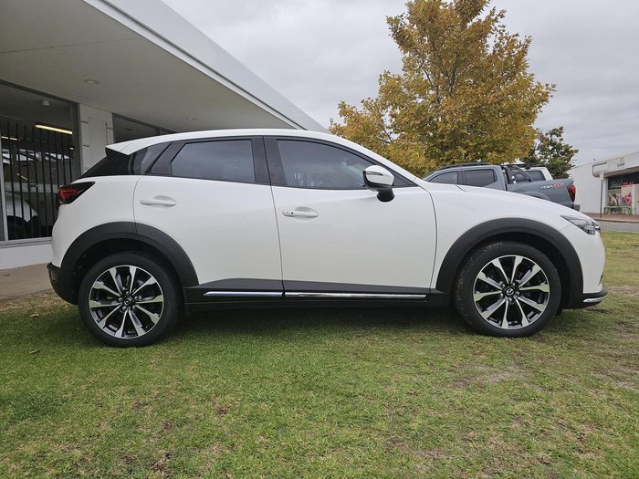 2018 Mazda CX-3 sTouring DK Snowflake White Pearl