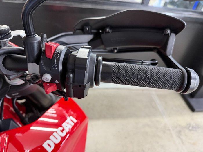 2018 DUCATI MULTISTRADA 950 RED RED