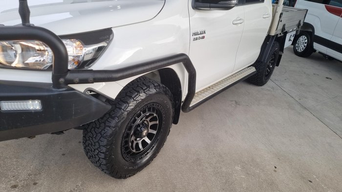 2023 Toyota Hilux SR