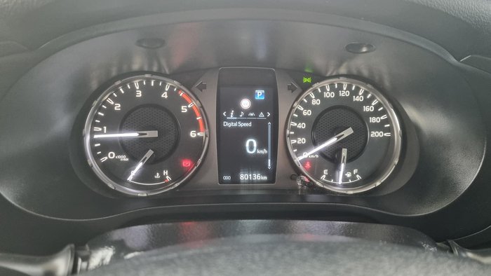 2023 Toyota Hilux SR