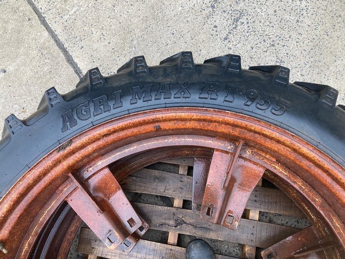 BKT Agrimax Tyre
