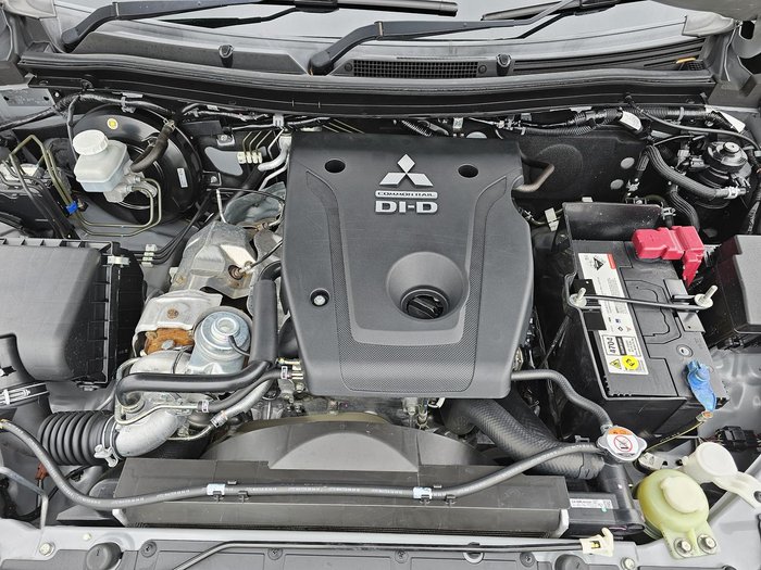 2018 Mitsubishi Triton GLS MQ MY18 4X4 Dual Range Sterling Silver