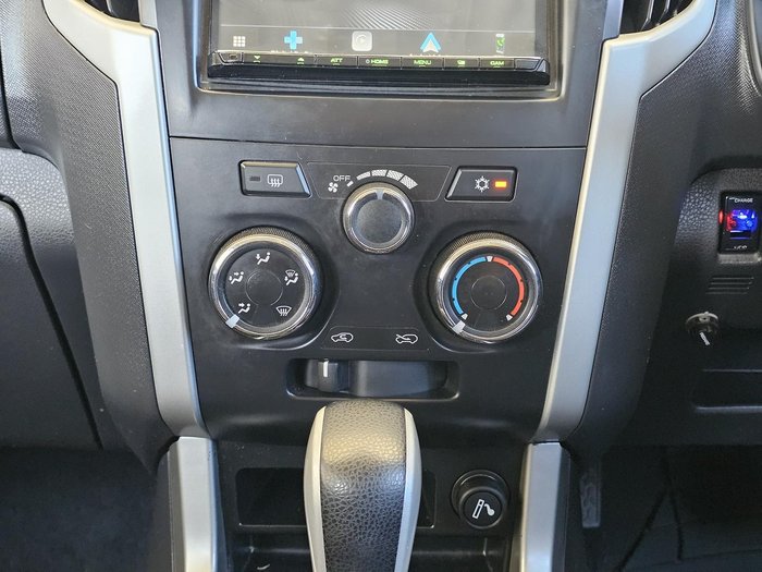 2013 Isuzu D-MAX LS-Terrain MY12 4X4 Dual Range Cosmic Black