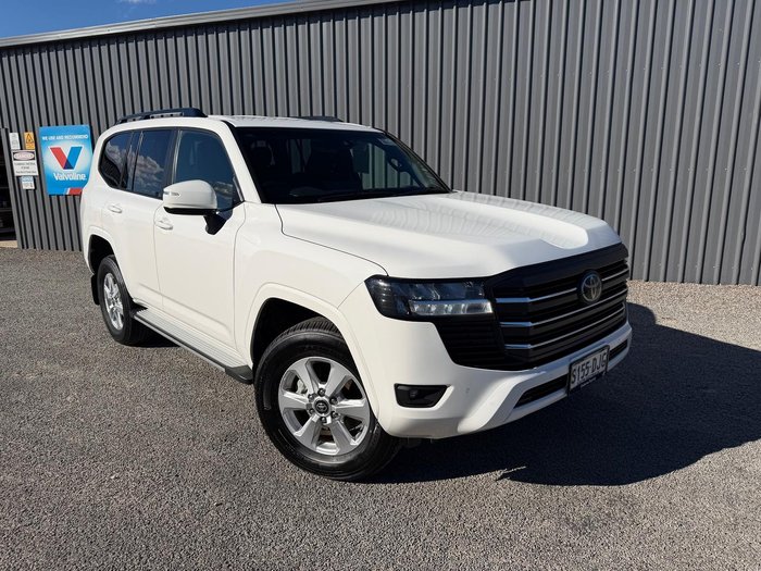 2024 Toyota Landcruiser GXL
