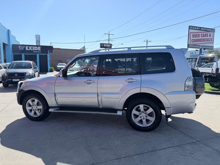 2010 Mitsubishi Pajero VR-X NT MY10 4X4 Cool Silver
