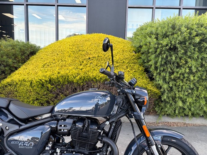 2026 Royal Enfield SHOTGUN 650 Sheet Metal Grey