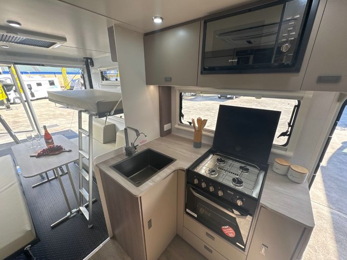 2026 JAYCO BASE STATION 19.61-7.BS-MY26