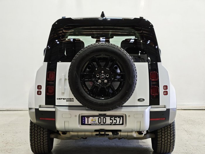 2020 Land Rover Defender 110 P400 SE