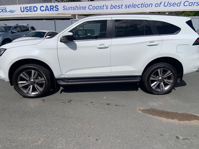 2024 Isuzu MU-X LS-T