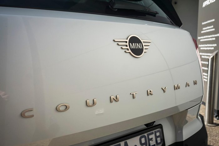 2024 MINI Countryman E Classic