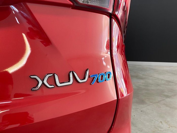 2025 Mahindra XUV700 AX7L