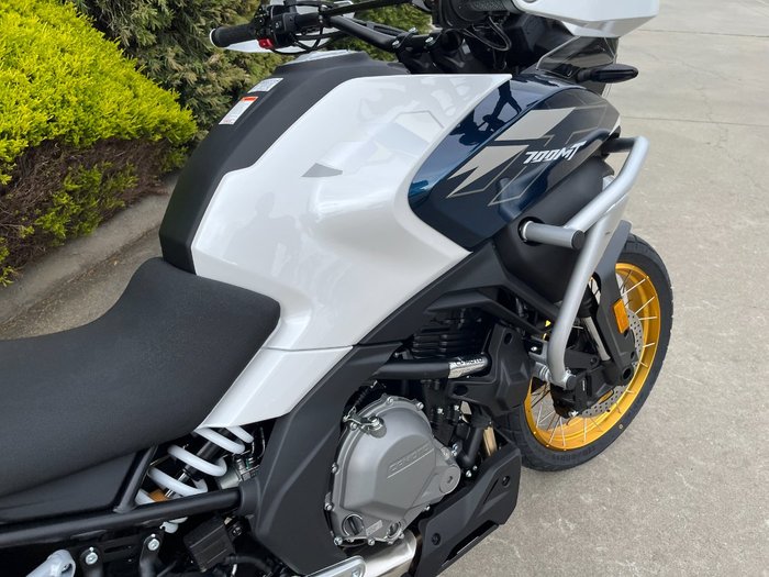 2026 CFMOTO 700CC 700MT NEBULA WHITE