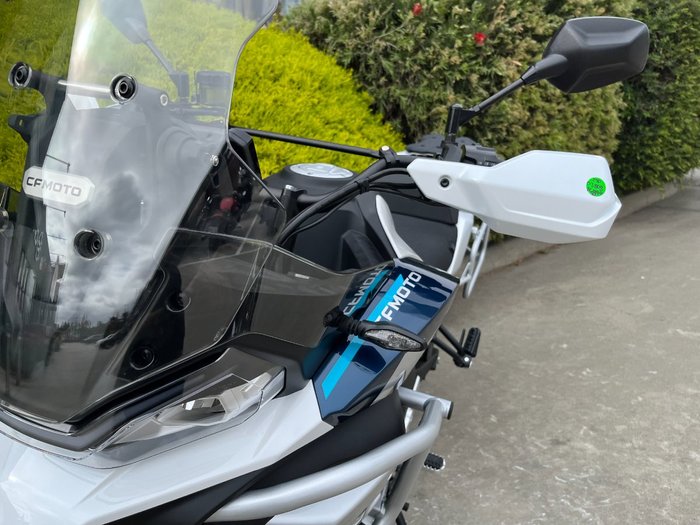 2026 CFMOTO 700CC 700MT NEBULA WHITE