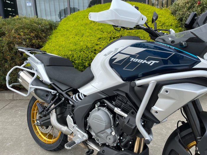 2026 CFMOTO 700CC 700MT NEBULA WHITE