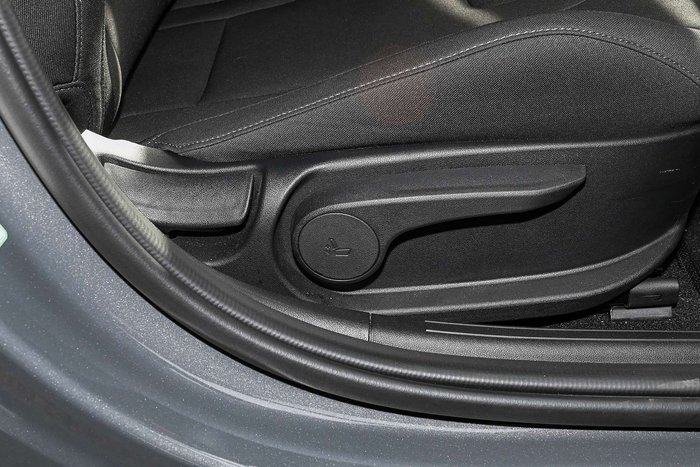 2025 Hyundai i30 Hybrid